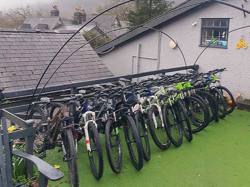 Hardtail Electric Mountain Bikes to hire